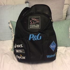 Cincinnati Flying Pig cross body backpack