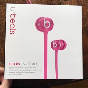 Urbeats beats by Dre ear buds