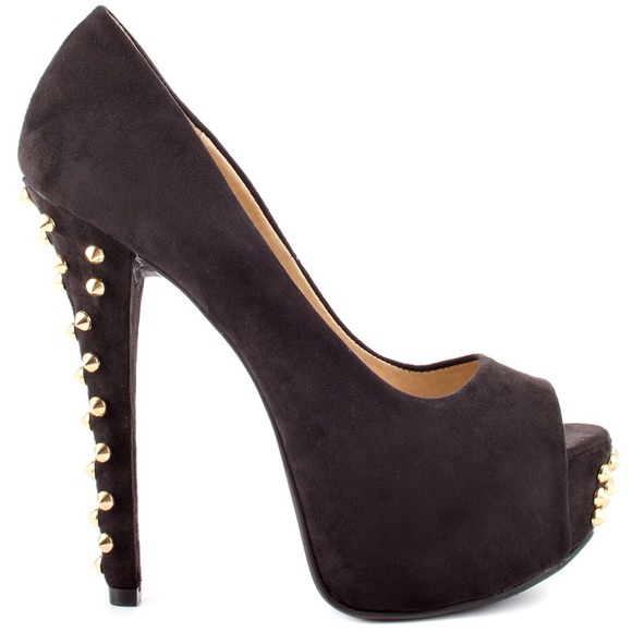 Gorgeous Chinese Laundry high heel shoes!