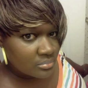 Meet your Posher, Keomia