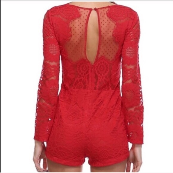 Lace Romper - Picture 3 of 3