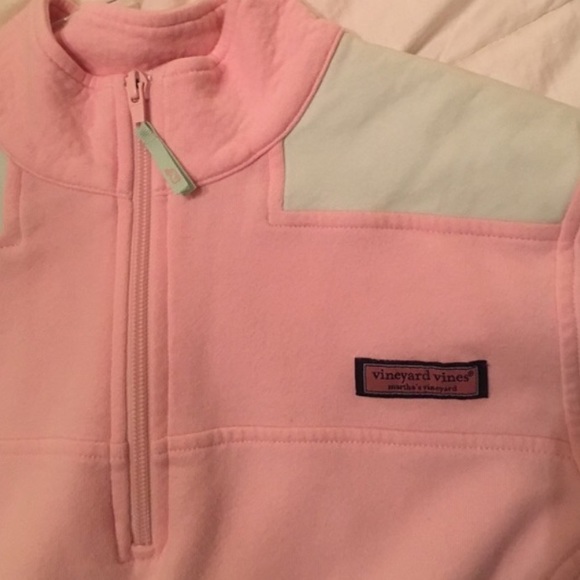 vineyard vines womans shep shirt - Picture 2 of 3