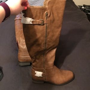 Riding boots wide calf