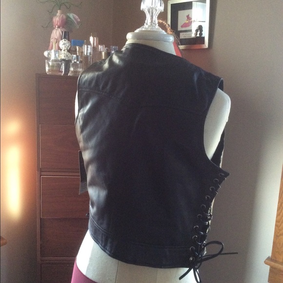 💋SALE💋Leather vest