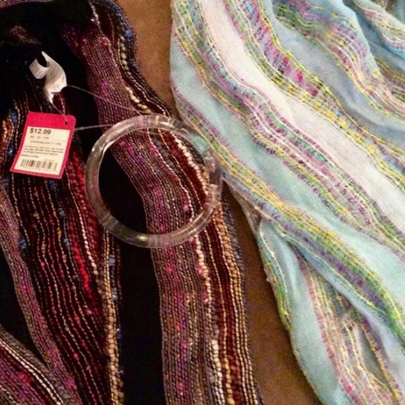 Target Scarf Set! - Picture 2 of 3