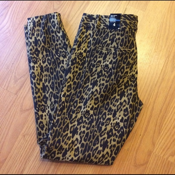NWT The Limited cheetah print pants - Picture 4 of 4