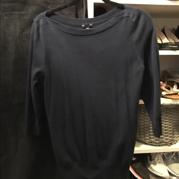Navy blue Gap sweater