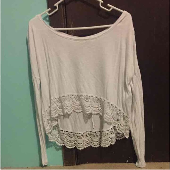 Abercrombie and Fitch top
