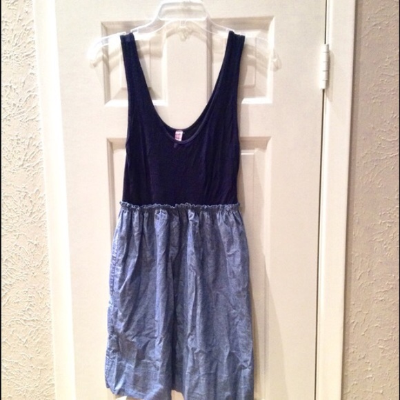 💥WKND SALE💥 Impeccable Pig Navy/Blue Dress - Picture 2 of 4