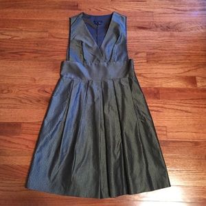 Theory Charcoal and Silver pleated Dress size 4