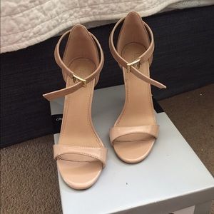 Mossimo pamela heels