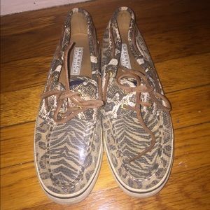 SPERRY BOAT SHOES