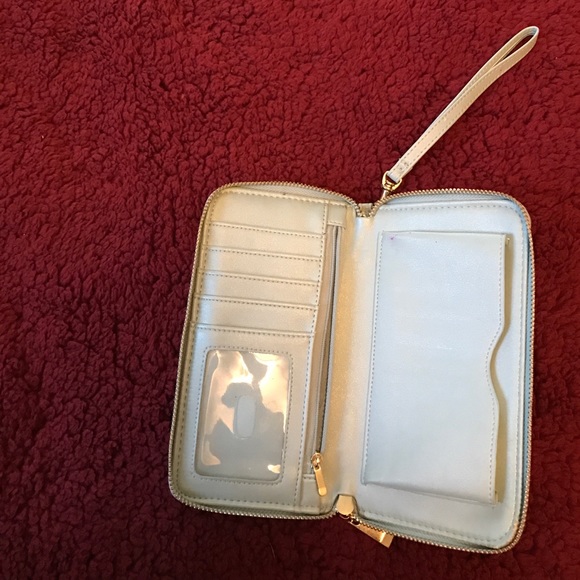 💋SALE💋Cinderella Blue Wallet 🐱👸🏾👸🏼👸🏿 - Picture 2 of 4