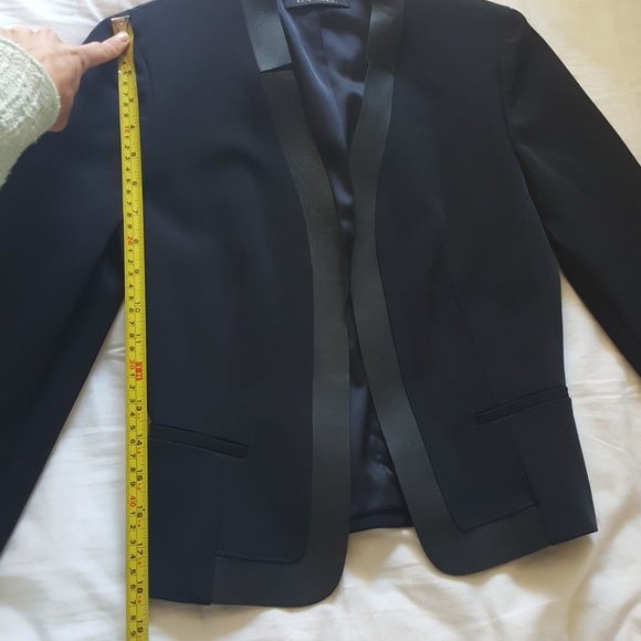 Cropped Navy Blazer with leather trim - Picture 8 of 8