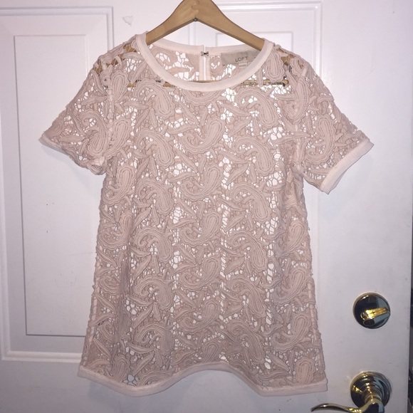 Like new LOFT lace blouse