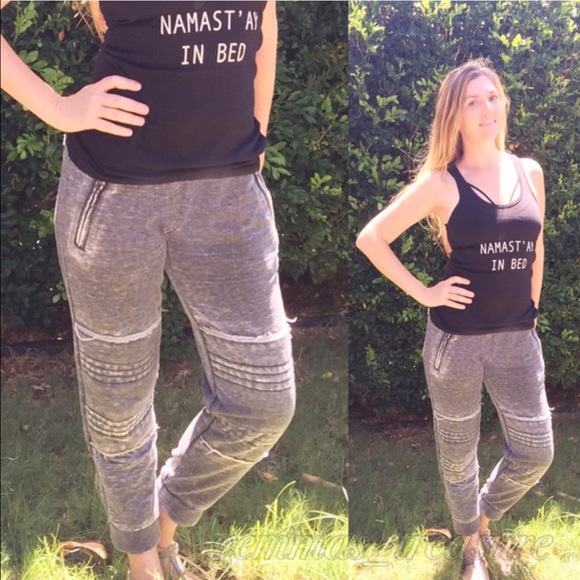 { SALE } Biker Joggers || Electric Yoga - Picture 3 of 4
