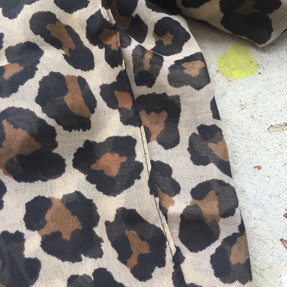 Animal Print Scarf - Picture 3 of 4