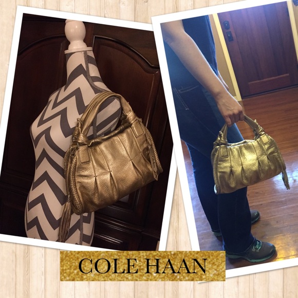 NOW SOLD!! COLE HAAN Leather Purse- Gold Leather - Picture 4 of 4