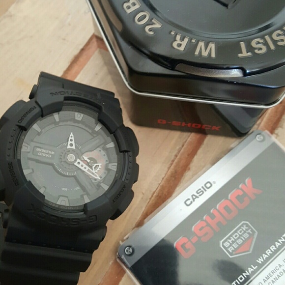 G-SHOCK PROTECTION (SHOCK RESIST)W.R. 20BAR - Picture 4 of 4