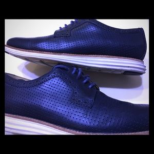 Cole Haan Lunargrand Perforated Navy with Box