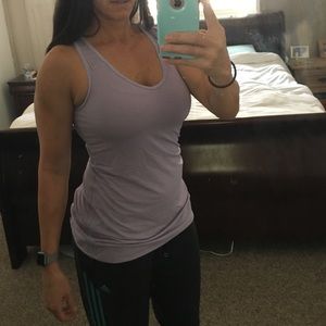 Lavender Lululemon tank