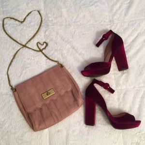 Vintage hand purse