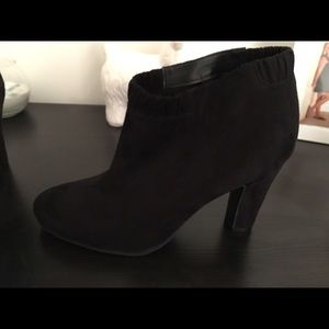 Sam and Libby booties