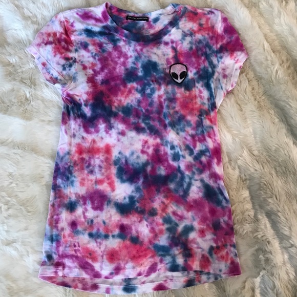 Brandy Melville tie dye alien patch tee