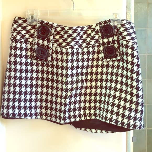 Forever 21 houndstooth miniskirt