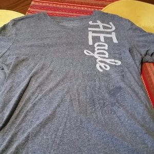 Grey Large Mens American Eagle tee
