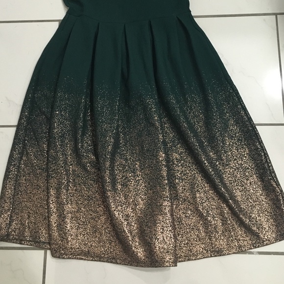 Lularoe L elegant green ombré dress - Picture 2 of 4