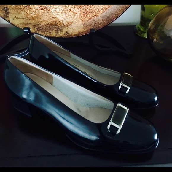 SOLD Brand New Salvatore Ferragamo Shoes  ~ - Picture 1 of 4