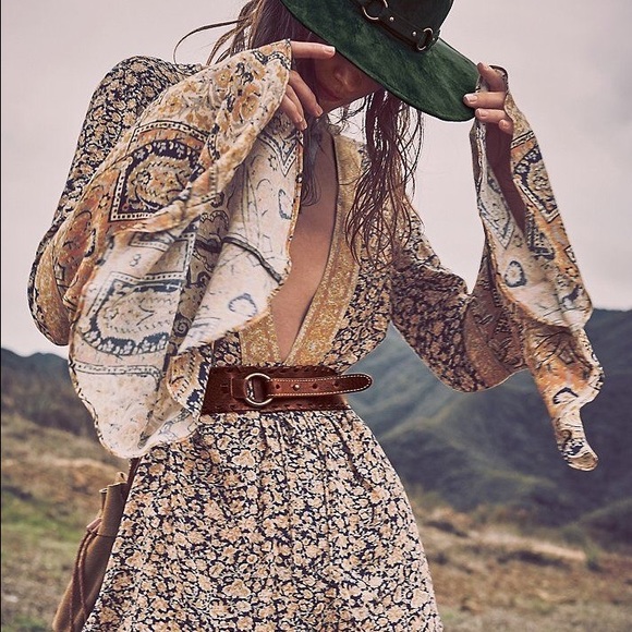 Free People Dresses & Skirts - 🌻Host Pick!🍃Free People Romper