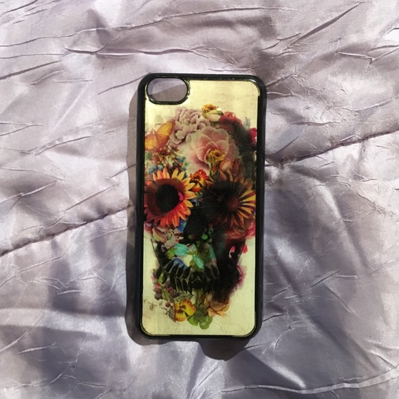Floral skull iPhone 5c case