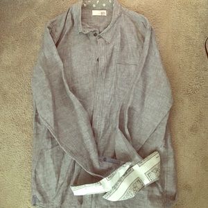 1901 gray linen button down