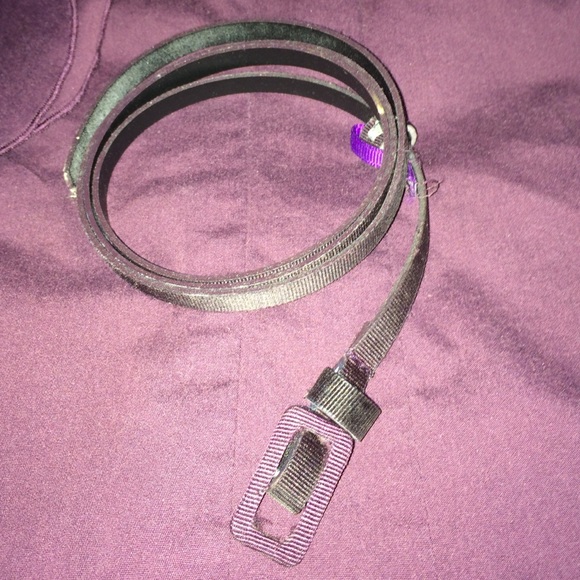 🔹Plum Ruffled Blouse🔹 - Picture 4 of 4