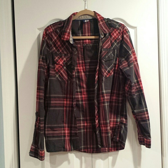 H&M Men's shirt - small