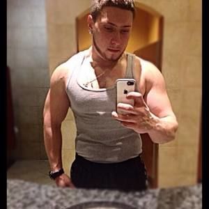 Meet your Posher, Chris