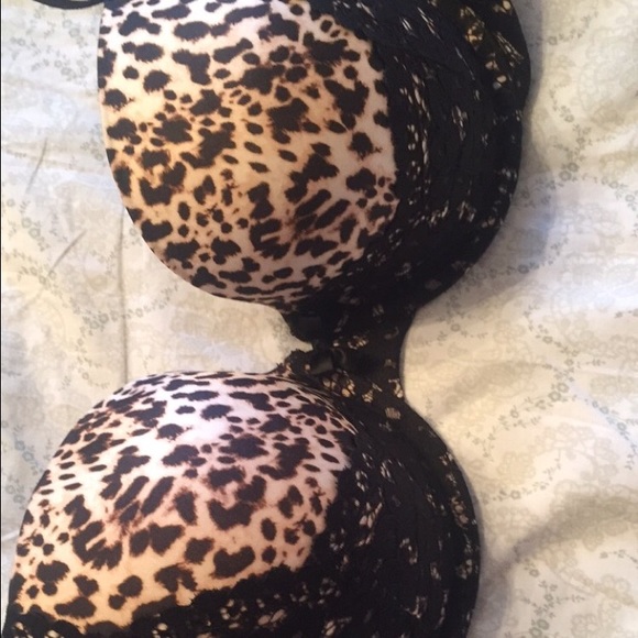 Victoria's Secret lined Demi