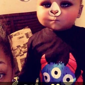 Meet your Posher, Zoëy