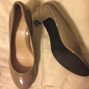 Mootsies Tootsies kitten heels.