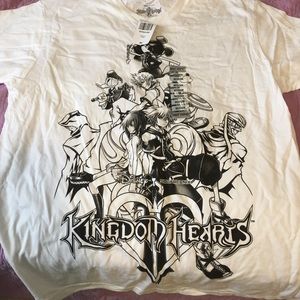 NWT Kingdom Hearts t shirt size Med Hot Topic