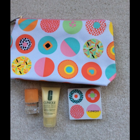 Other - 💕CLINIQUE BEAUTY BUNDLE💕