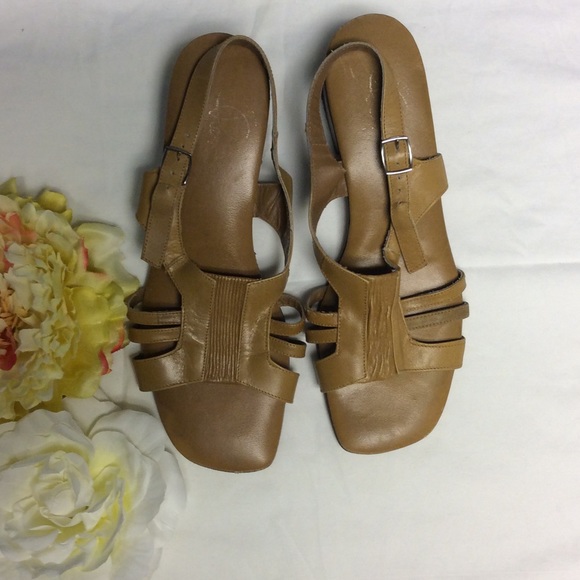 Cute Vintage Italian Sandals made in Italy