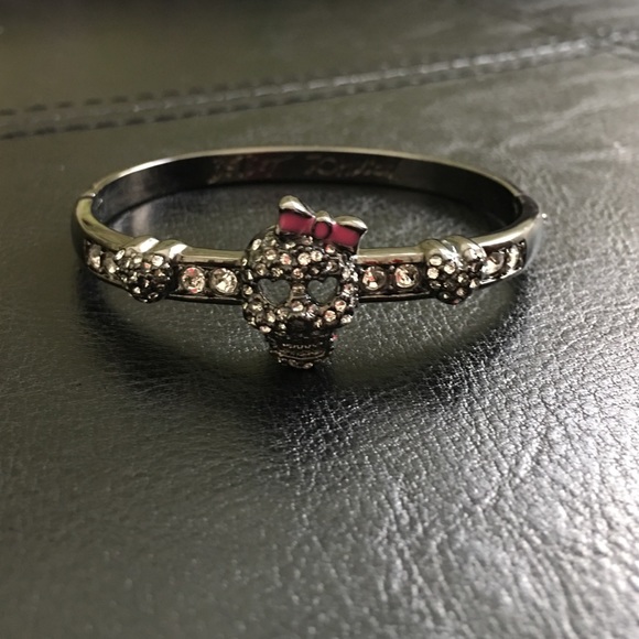 Betsey Johnson Hematite-Tone Skull Bangle Bracelet