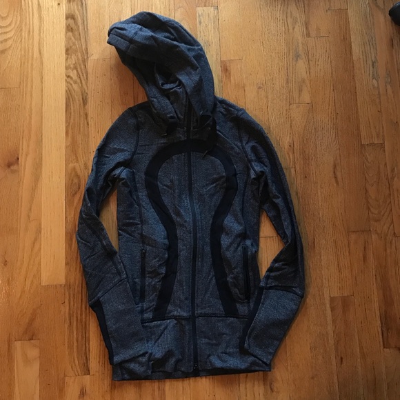 Lululemon hooded define jacket size 2