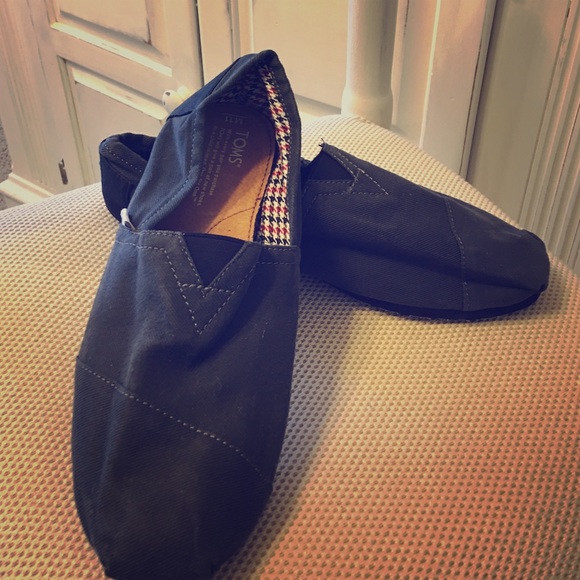 Men's Tom Slip Ons