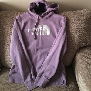 North Face Hoodie Size Medium