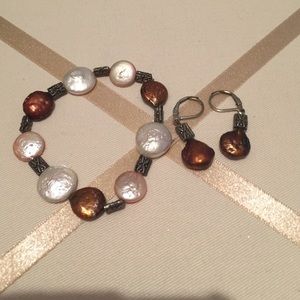 Cute bracelet set with earrings