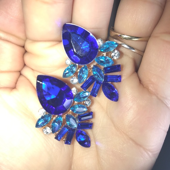 Blue earrings - Picture 2 of 4